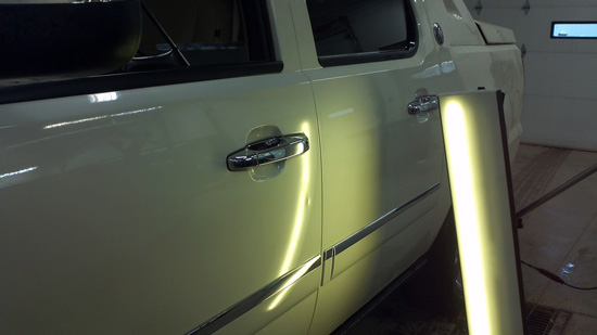 illuminated door dings | Bailey’s Fargo